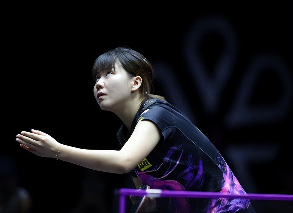成人a√