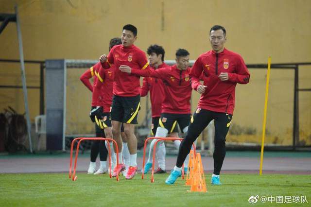 在线伊人网